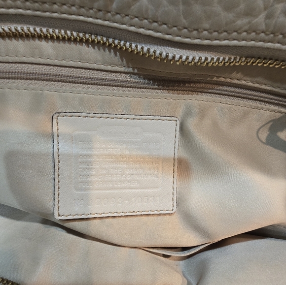 Coach Hampton Off White Leather Carryall Satchel Purse Handbag 10529 - Picture 10 of 16